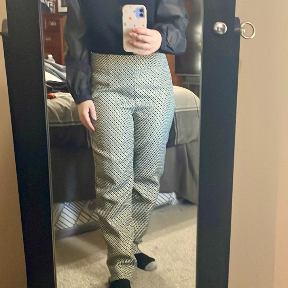 Talbots diamond print pants
